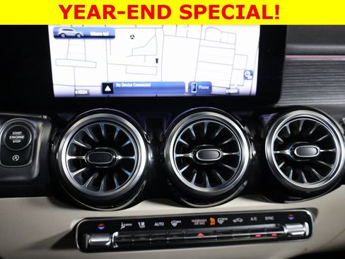 Certified 2025 Mercedes-Benz GLB 250 4MATIC image 25