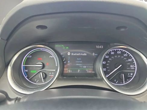 Used 2019 Toyota Camry XLE w/ Driver Assist Package FWD image 18