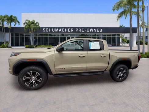 Used 2024 GMC Canyon AT4 w/ AT4 Premium Package AWD/4WD image 4