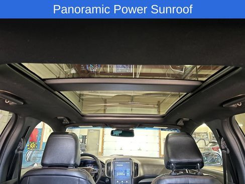 Used 2023 Ford Edge ST-Line AWD/4WD image 4
