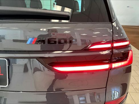 Used 2026 BMW X7 M60i AWD/4WD image 9