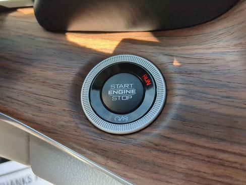 Used 2022 Jeep Grand Cherokee L Summit w/ Advanced Protech Group IV image 63