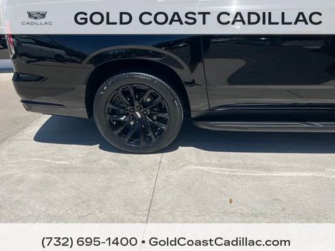 Certified 2021 Cadillac Escalade ESV Sport Platinum AWD/4WD image 6