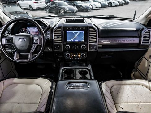 Used 2020 Ford F250 Limited image 9