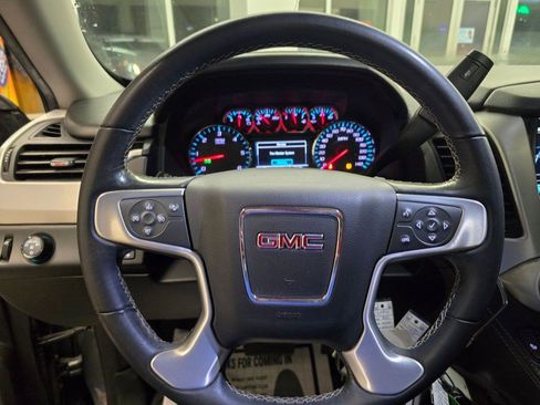 Used 2020 GMC Yukon XL SLT RWD image 18