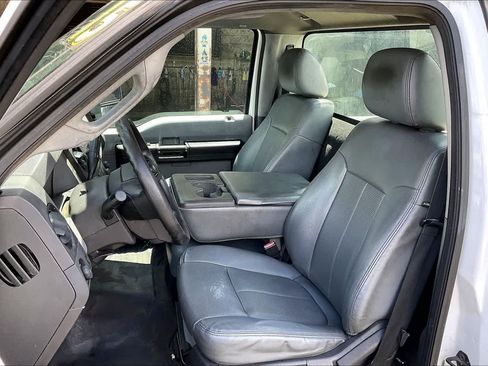 Used 2015 Ford F250 XL w/ Power Equipment Group RWD image 11