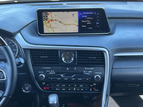 Used 2019 Lexus RX 350L w/ Premium Package image 4