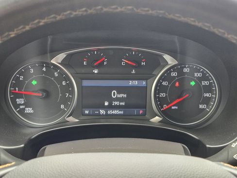 Used 2024 GMC Terrain AT4 AWD/4WD image 10