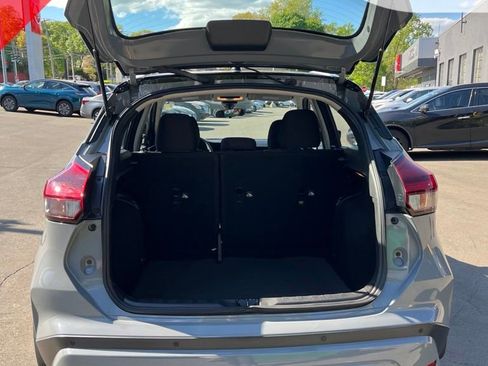 Certified 2023 Nissan Kicks SV FWD image 33
