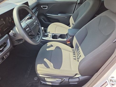 Certified 2026 Kia K4 FWD image 6