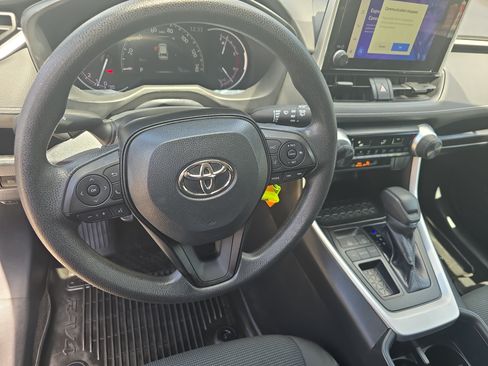 Used 2023 Toyota RAV4 LE FWD image 16