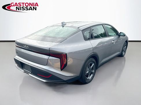 Used 2025 Kia K4 FWD image 9