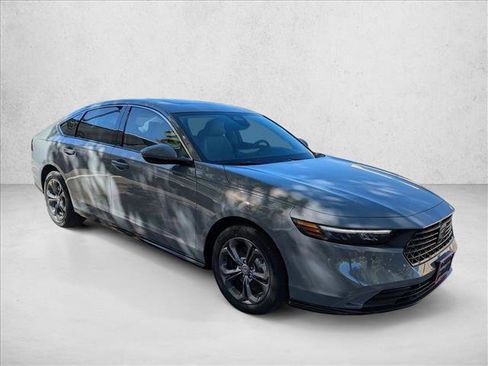 New 2025 Honda Accord EX-L image 3