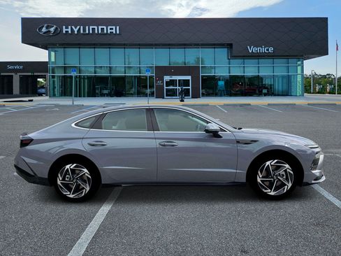 New 2026 Hyundai Sonata SEL FWD image 28