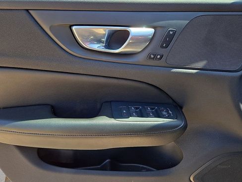 Used 2023 Volvo S60 B5 Core w/ Climate Package FWD image 21