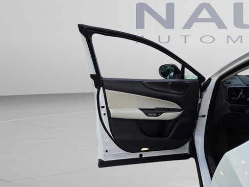 Used 2026 Lexus NX 350 AWD w/ Luxury Package image 30