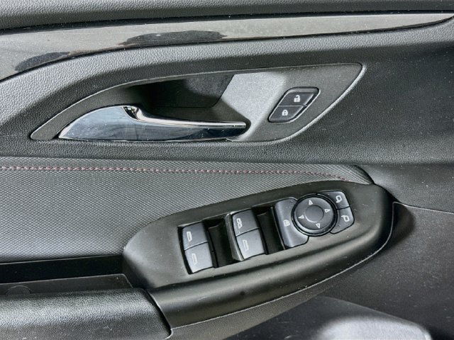 Used 2023 Chevrolet TrailBlazer RS w/ Convenience Package FWD image 18