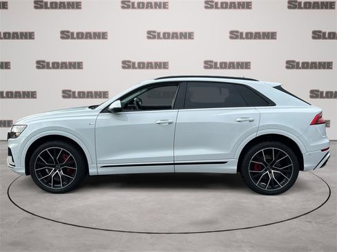 Used 2023 Audi Q8 Premium Plus w/ Premium Plus Package image 2