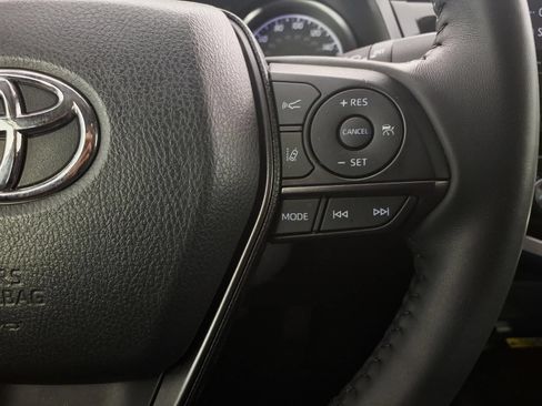Used 2023 Toyota Camry SE w/ Audio Upgrade Package FWD image 16