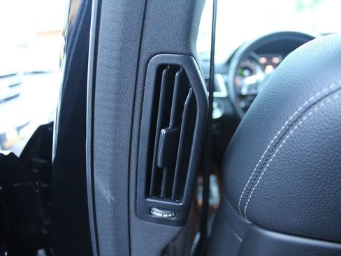 Used 2016 Mercedes-Benz GL 450 4MATIC image 27