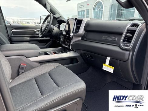 New 2026 RAM 1500 Big Horn AWD/4WD image 14