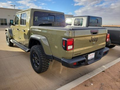 New 2026 Jeep Gladiator Sport