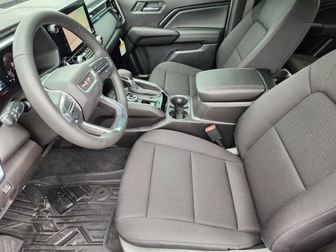New 2025 GMC Canyon Elevation w/ Convenience Package image 9