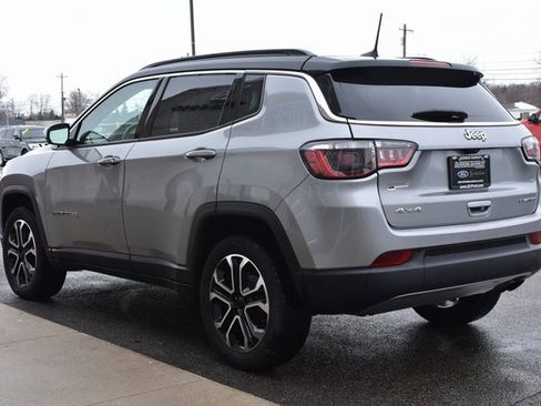 Used 2022 Jeep Compass Limited image 10