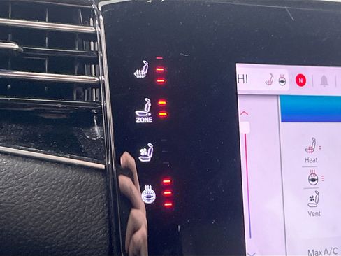 Used 2022 Jeep Wagoneer Series II image 21