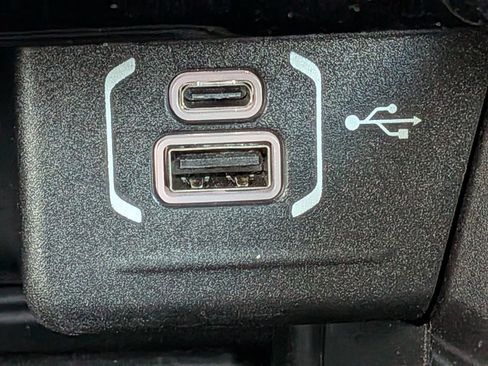 Used 2022 Jeep Compass Latitude w/ Sun and Sound Group image 27