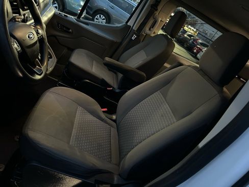 Used 2021 Ford Transit 350 XLT image 11