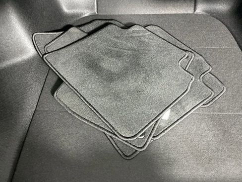 Certified 2025 Honda Accord SE image 30