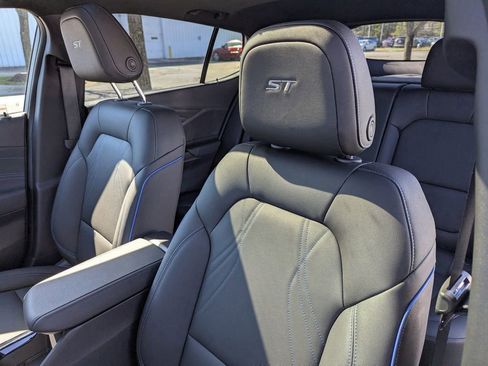 New 2026 Buick Envista Sport Touring w/ Convenience I Package image 11