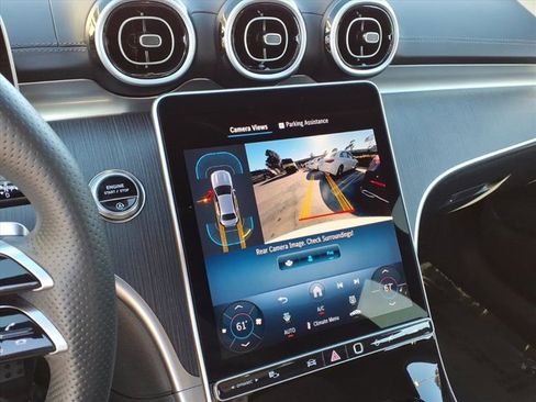 Used 2025 Mercedes-Benz C 300 4MATIC Sedan image 6