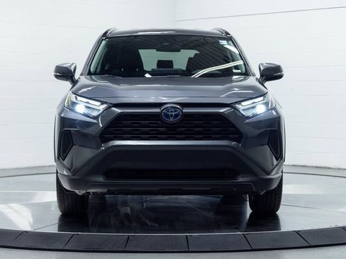 Used 2024 Toyota RAV4 XLE image 5