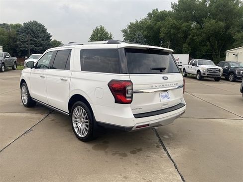 Used 2024 Ford Expedition Max Limited AWD/4WD image 5