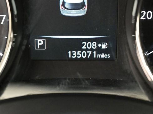 Used 2017 Nissan Rogue SV image 20