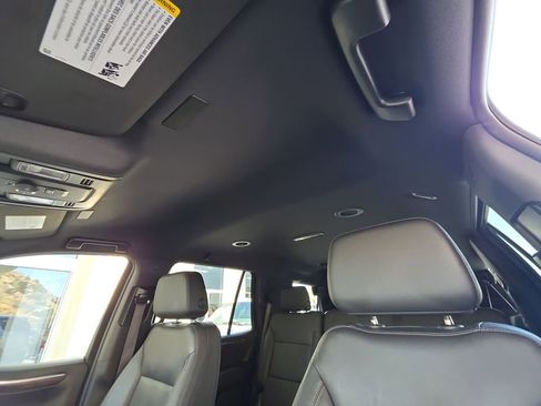 Used 2025 Chevrolet Tahoe LT AWD/4WD image 19