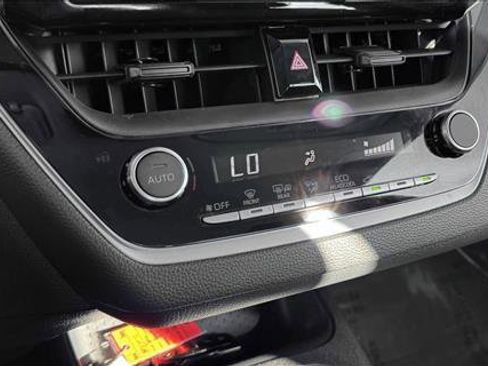 Used 2023 Toyota Corolla LE image 14
