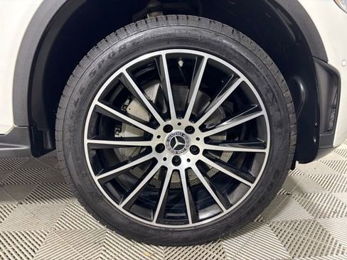 Used 2021 Mercedes-Benz GLC 300 4MATIC Coupe image 25