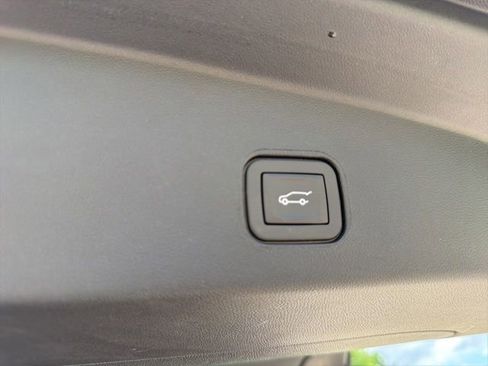 Certified 2024 Cadillac Lyriq Tech RWD image 21