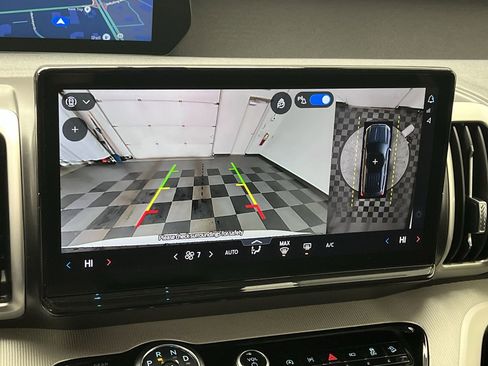 New 2025 Ford Expedition Max Active image 6