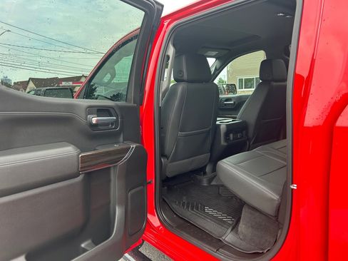 Used 2021 Chevrolet Silverado 1500 LT Trail Boss w/ Convenience Package II image 28