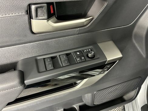 Used 2025 Toyota Tundra Limited image 19