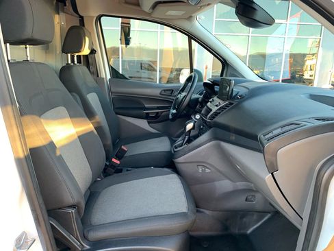 Used 2020 Ford Transit Connect XL image 22