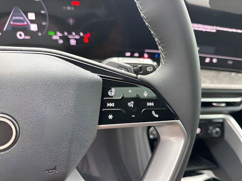 New 2025 Audi Q5 2.0T Premium Plus image 37