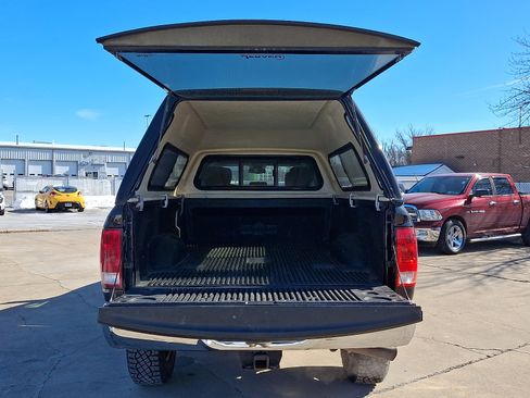 Used 2017 RAM 2500 SLT w/ Snow Chief Group image 30