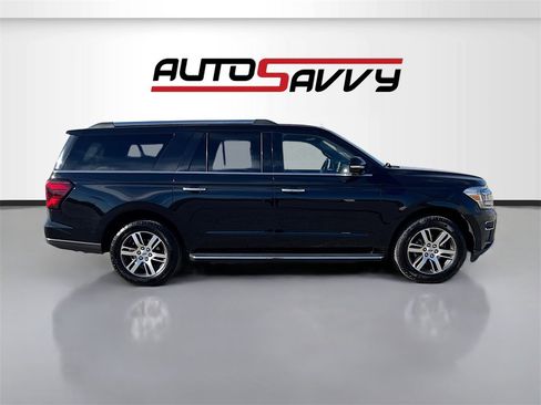 Used 2023 Ford Expedition Max Limited image 8