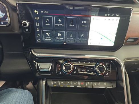 Used 2023 GMC Sierra 1500 Denali Ultimate image 16