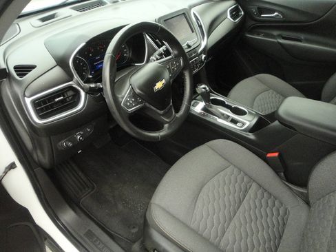 Used 2021 Chevrolet Equinox LT AWD/4WD image 7